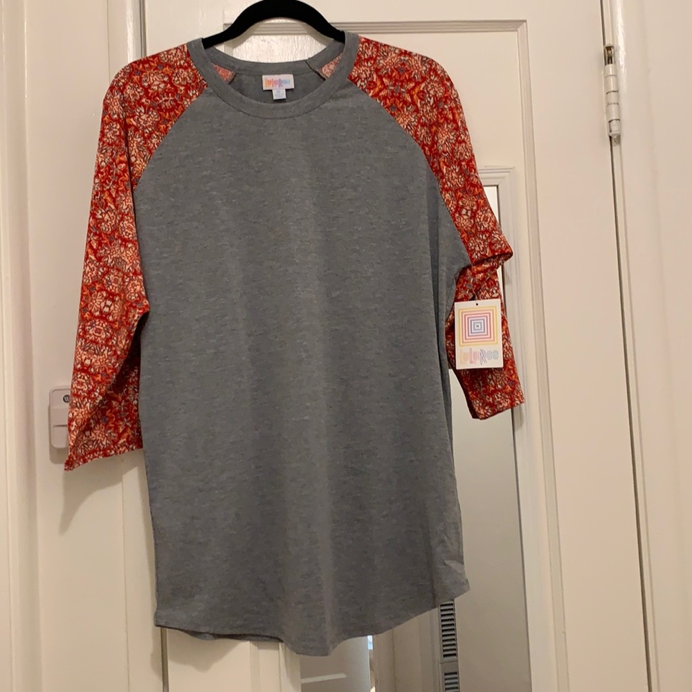 LuLaRoe XL RANDY Raglan Sleeve Baseball Tee With Pattern Sleeves